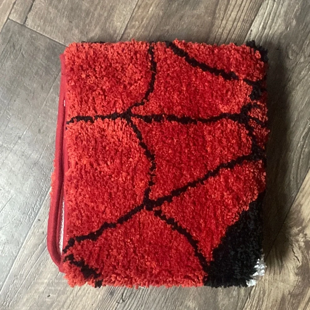 NEW Spider-Man rug+ornament+PEZ Keychain